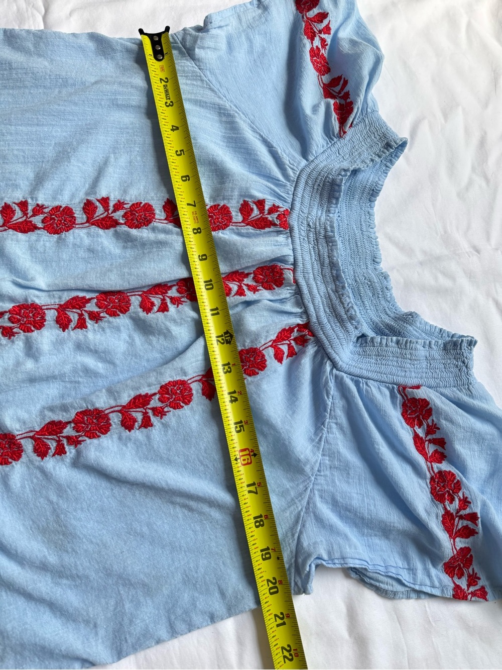 Liz Claiborne Light Blue Peasant Top with Red Floral Embroidery - Picture 4 of 5